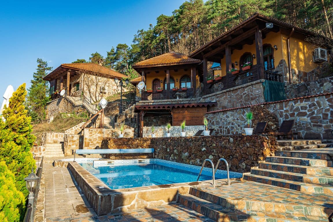 Guesthouses in Velingrad