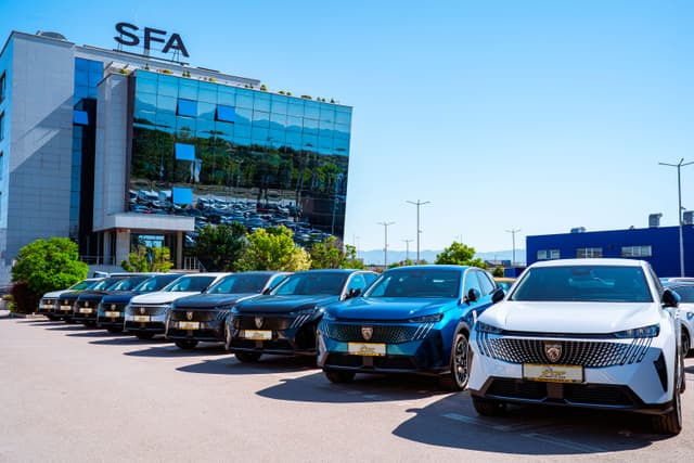 Top Rent A Car with a fleet of over 3,000 vehicles