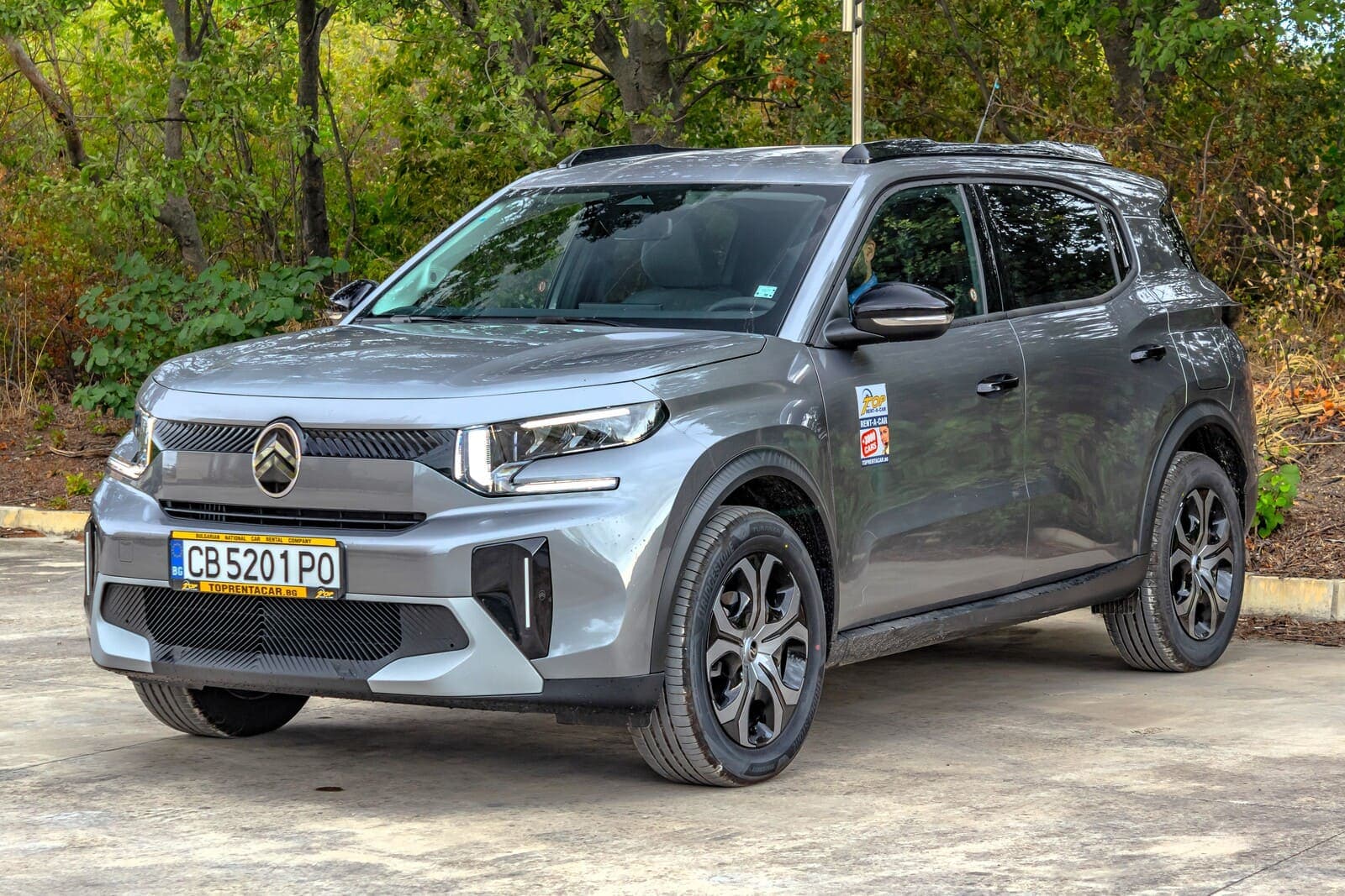 https://topmobility-prod-cms.s3.eu-central-1.amazonaws.com/citroen_c3_aircross_for_rent_1ba4db3584.jpg