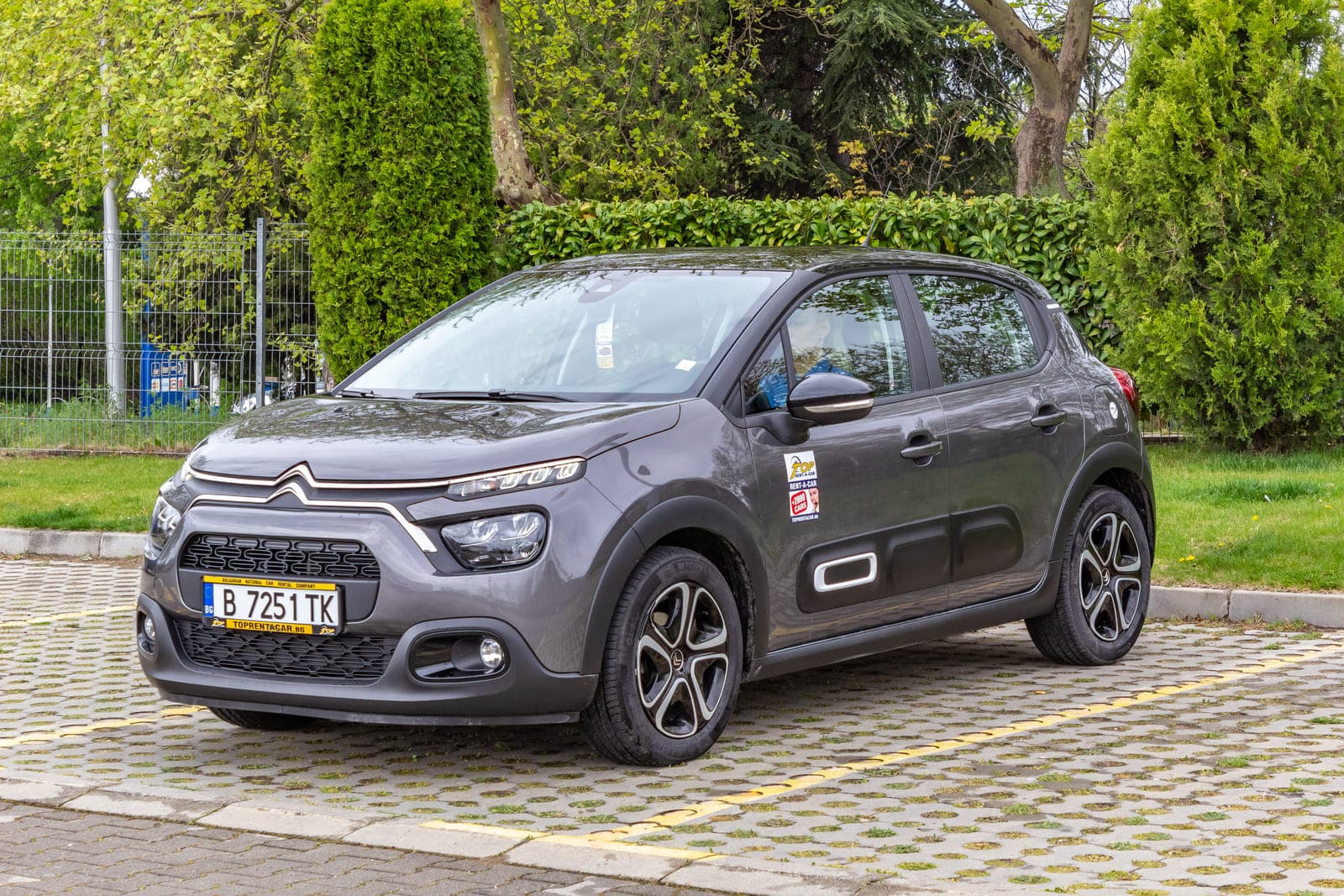 https://topmobility-prod-cms.s3.eu-central-1.amazonaws.com/citroen_c3_for_rent_26e9e47f0e.jpg