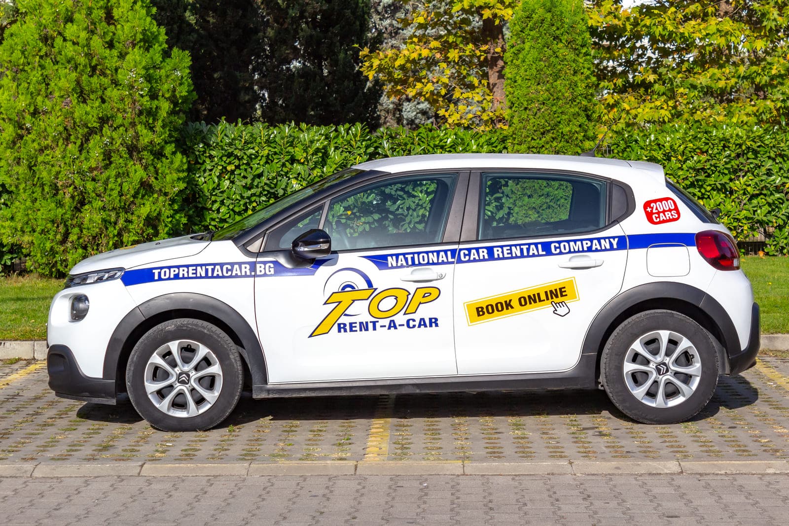 https://topmobility-prod-cms.s3.eu-central-1.amazonaws.com/citroenc3_cargo_side_view_35612ec9eb.jpg
