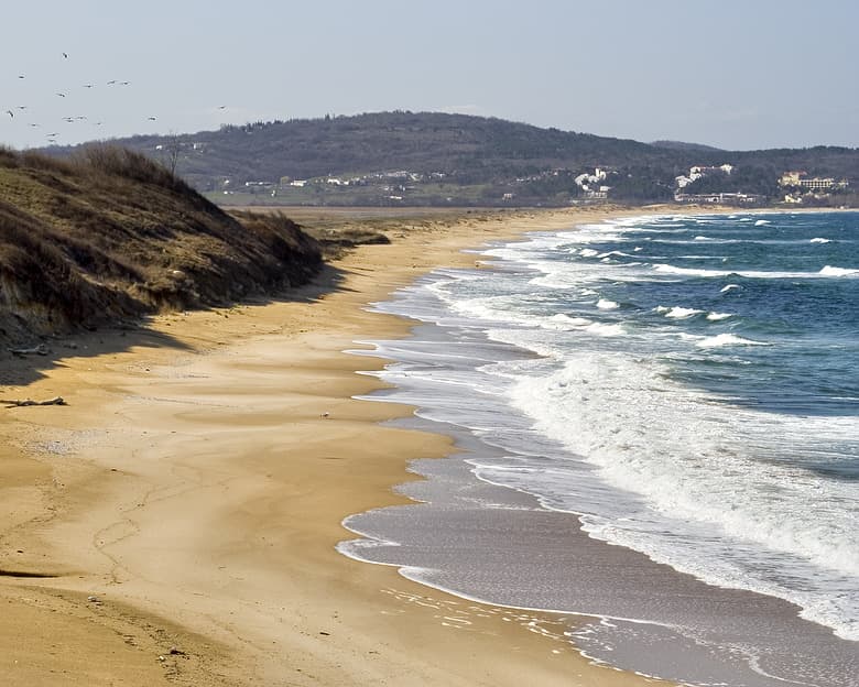 Beach in Duni