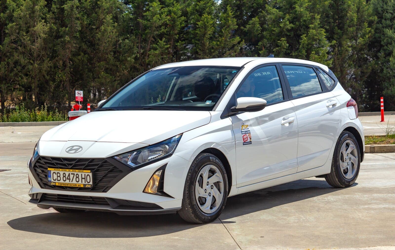 https://topmobility-prod-cms.s3.eu-central-1.amazonaws.com/hyundai_i20_2025_for_rent_7b3e80c0e4.jpg