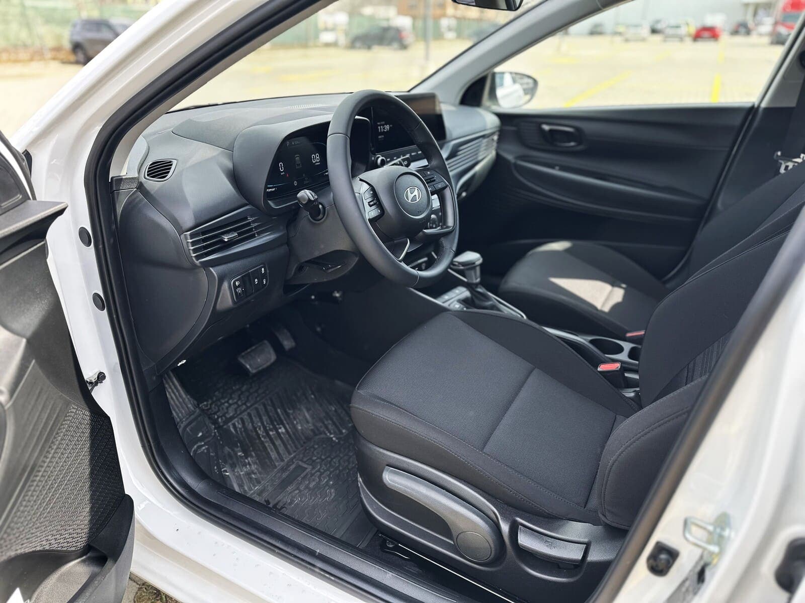 Hyundai i20 — 9