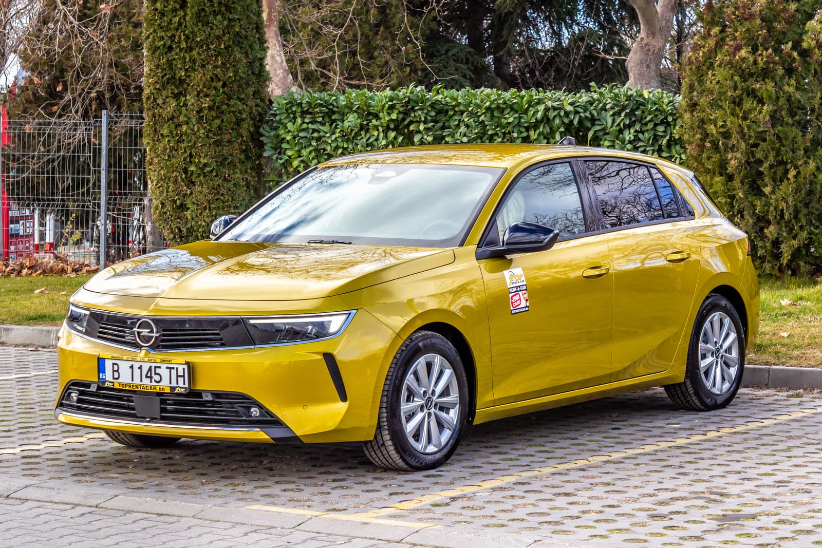 https://topmobility-prod-cms.s3.eu-central-1.amazonaws.com/opel_astra_for_rent_11ad1ffdde.jpg