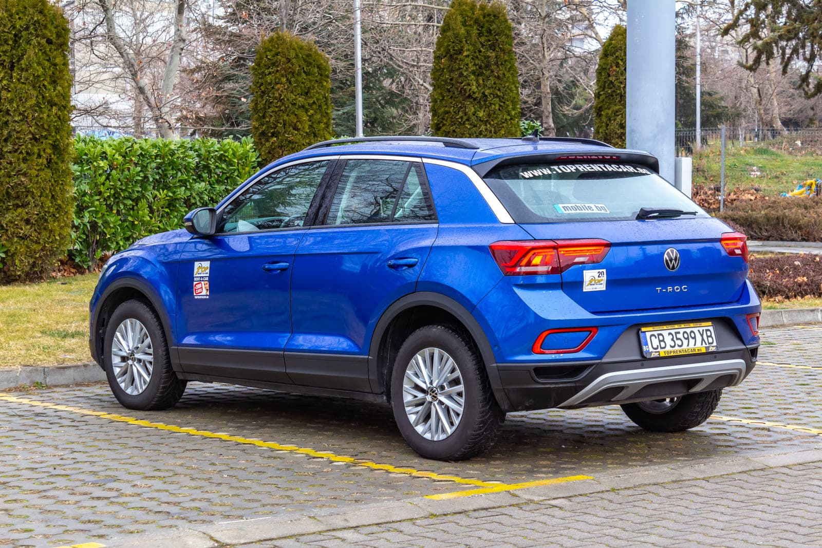 https://topmobility-prod-cms.s3.eu-central-1.amazonaws.com/vw_troc_back_rental_b9fb404c67.jpg
