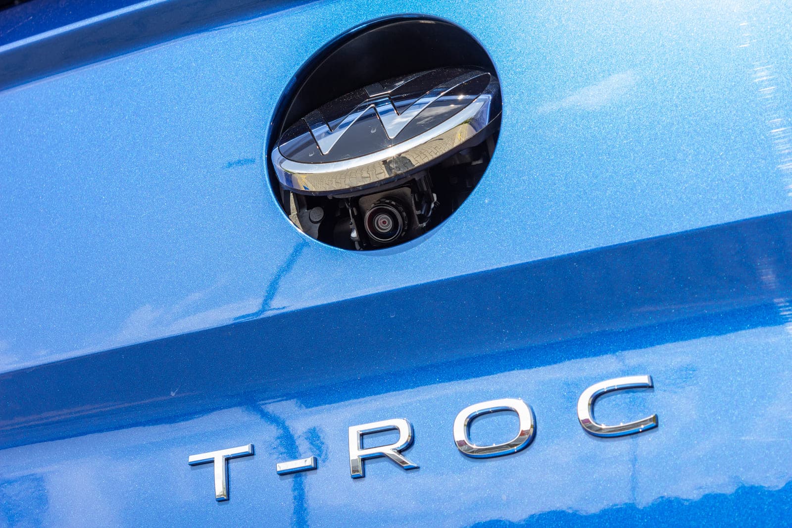 https://topmobility-prod-cms.s3.eu-central-1.amazonaws.com/vw_troc_cabrio_camera_1e2b0f716c.jpg